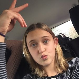 Meet your Posher, Addy